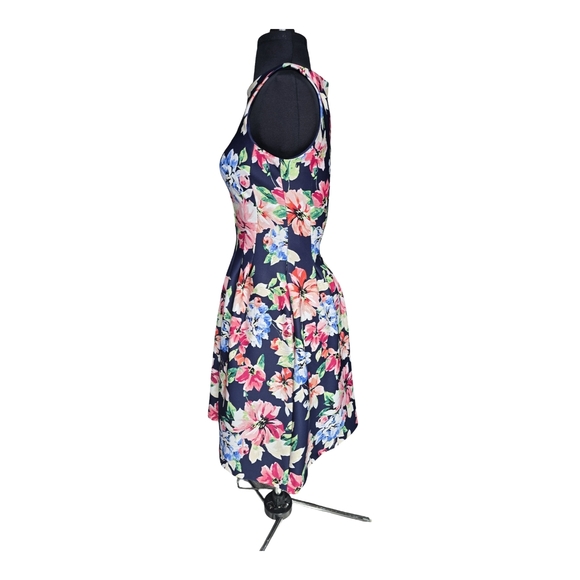 Vince Camuto Navy Floral Fit & Flare Mini Dress Size 0 Pockets Feminine Chic - Picture 11 of 11